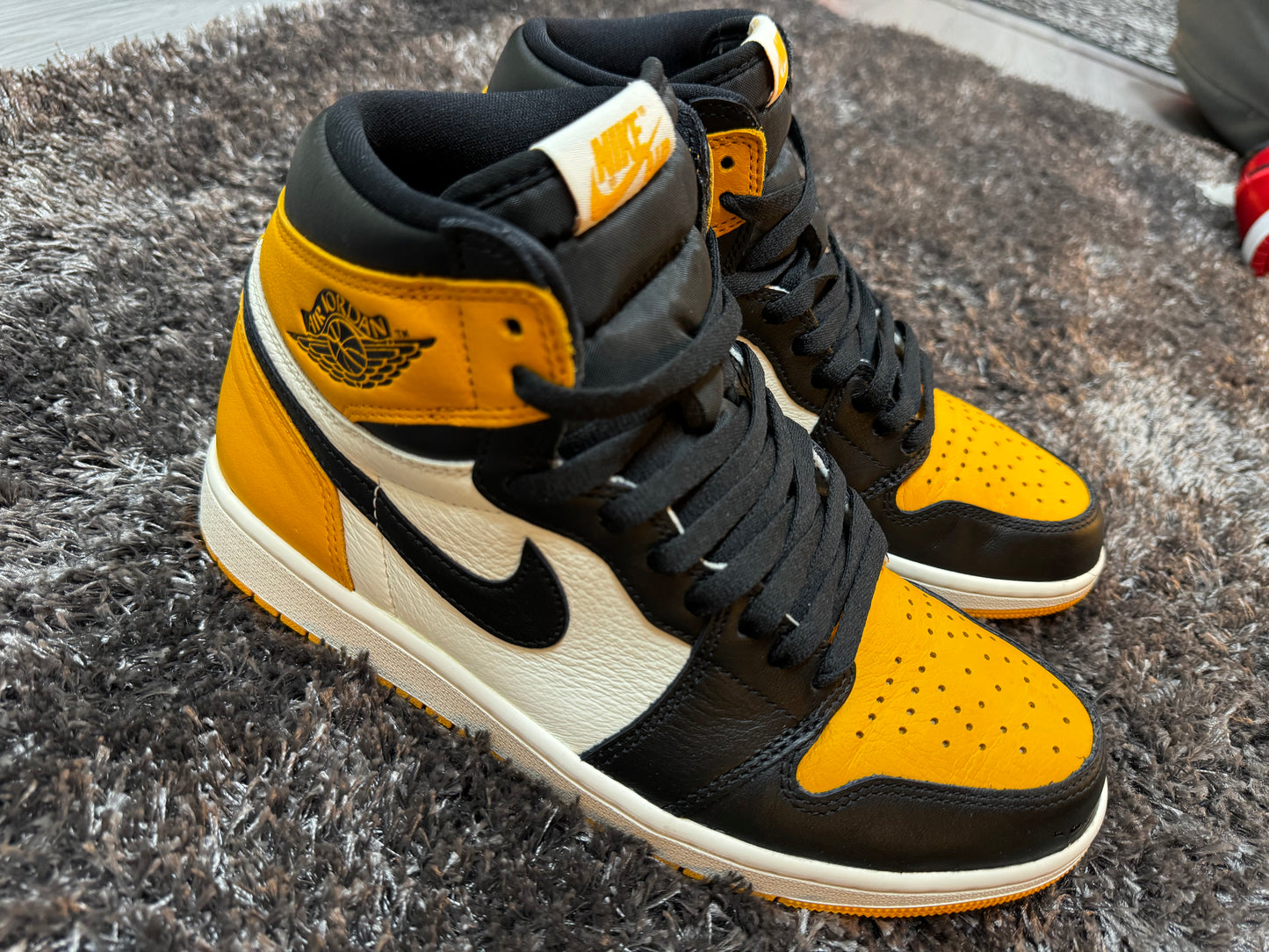 Jordan 1 high ‘Yellow Toe’