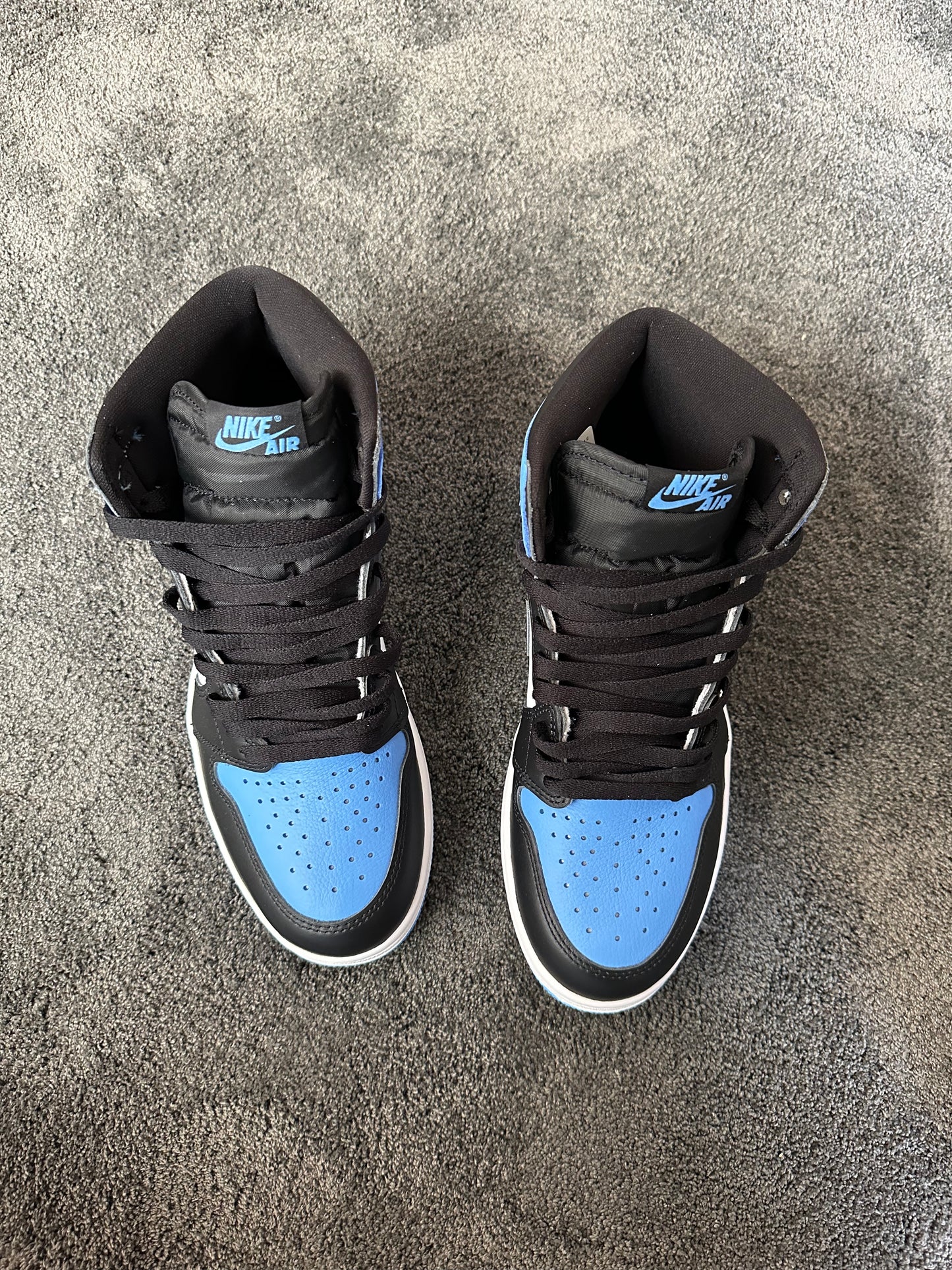 Jordan 1 Retro ‘ UNC toe’