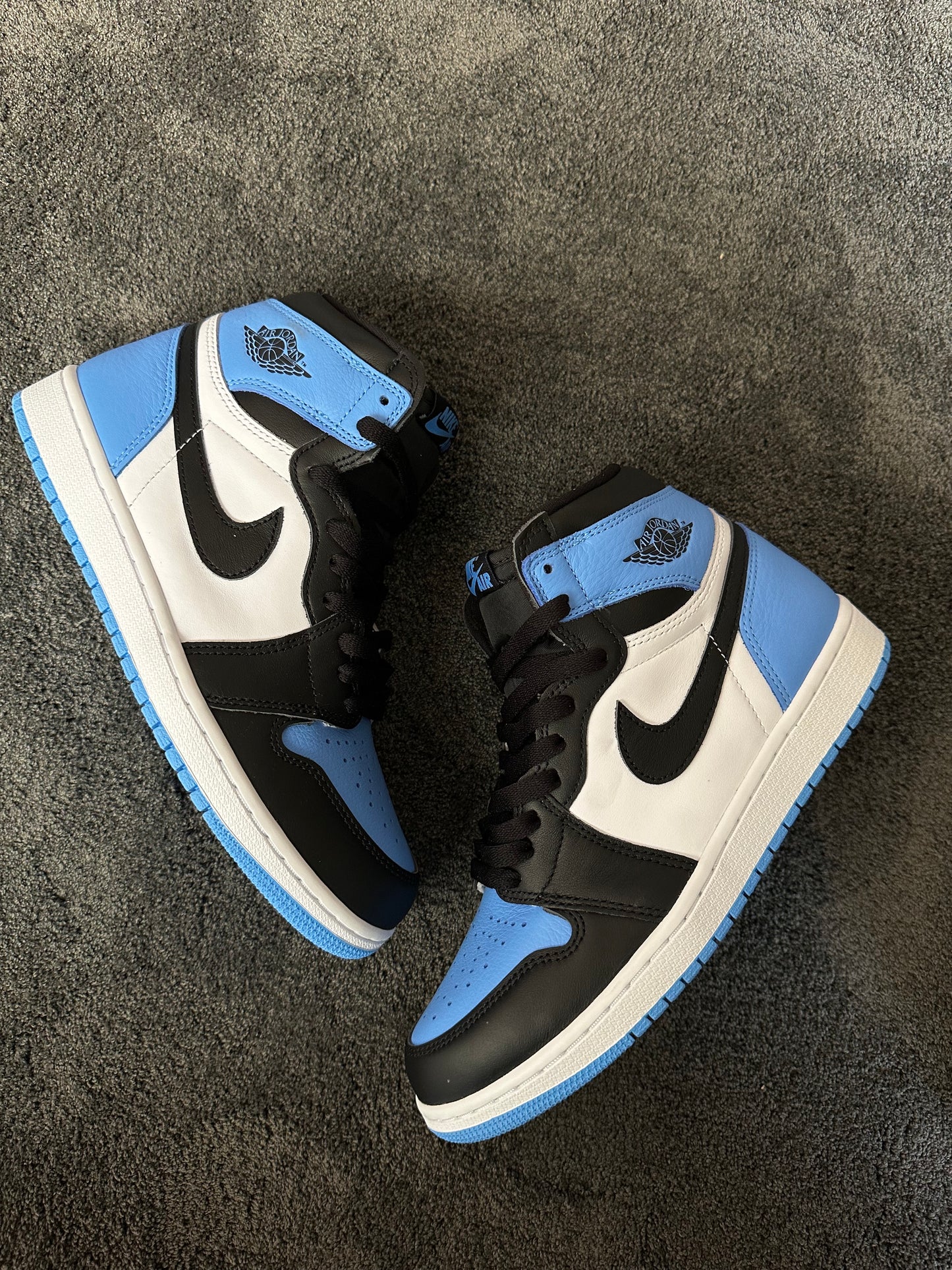 Jordan 1 Retro ‘ UNC toe’